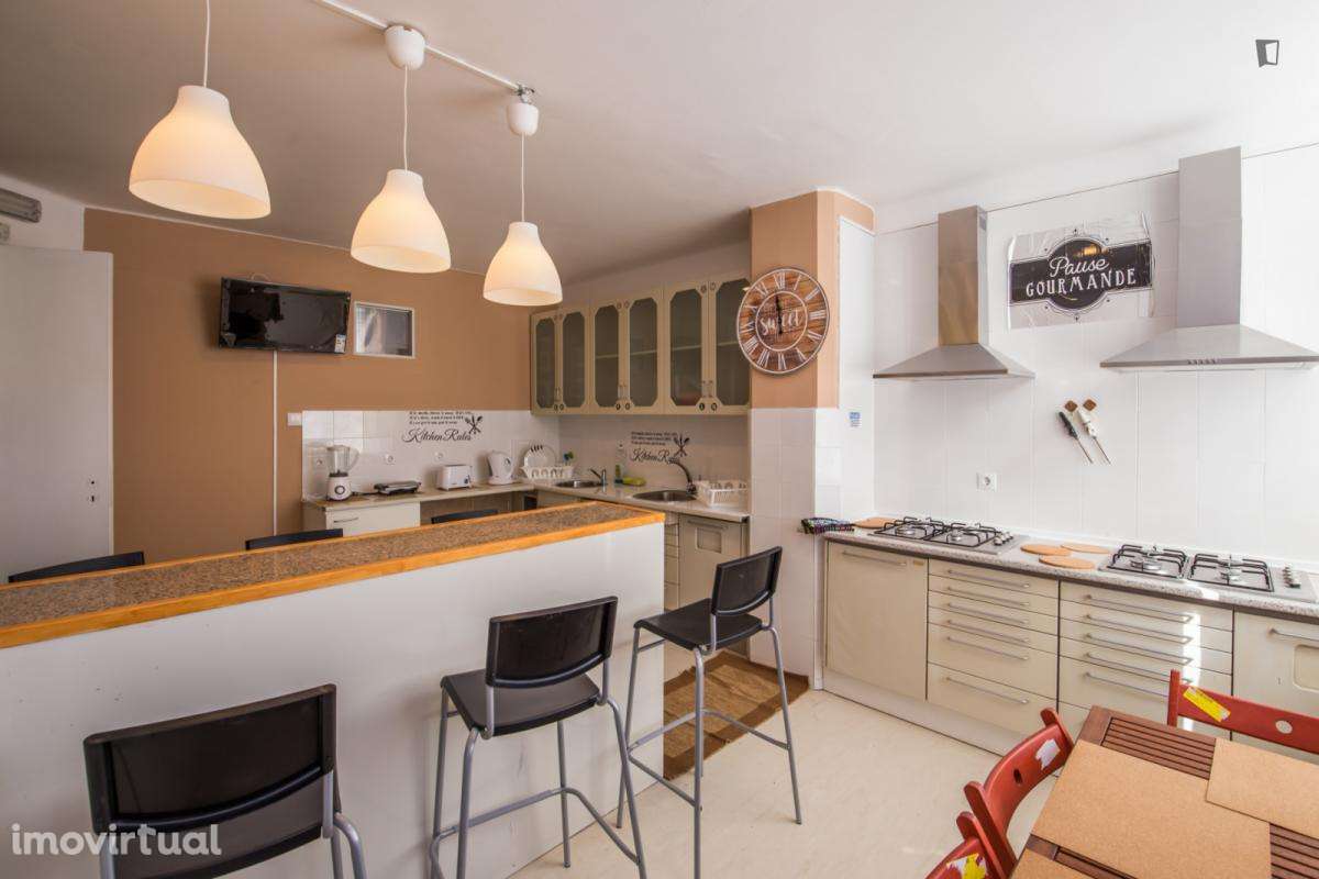 Quarto - localizado em Saldanha Lisbon - Grande imagem: 4/17