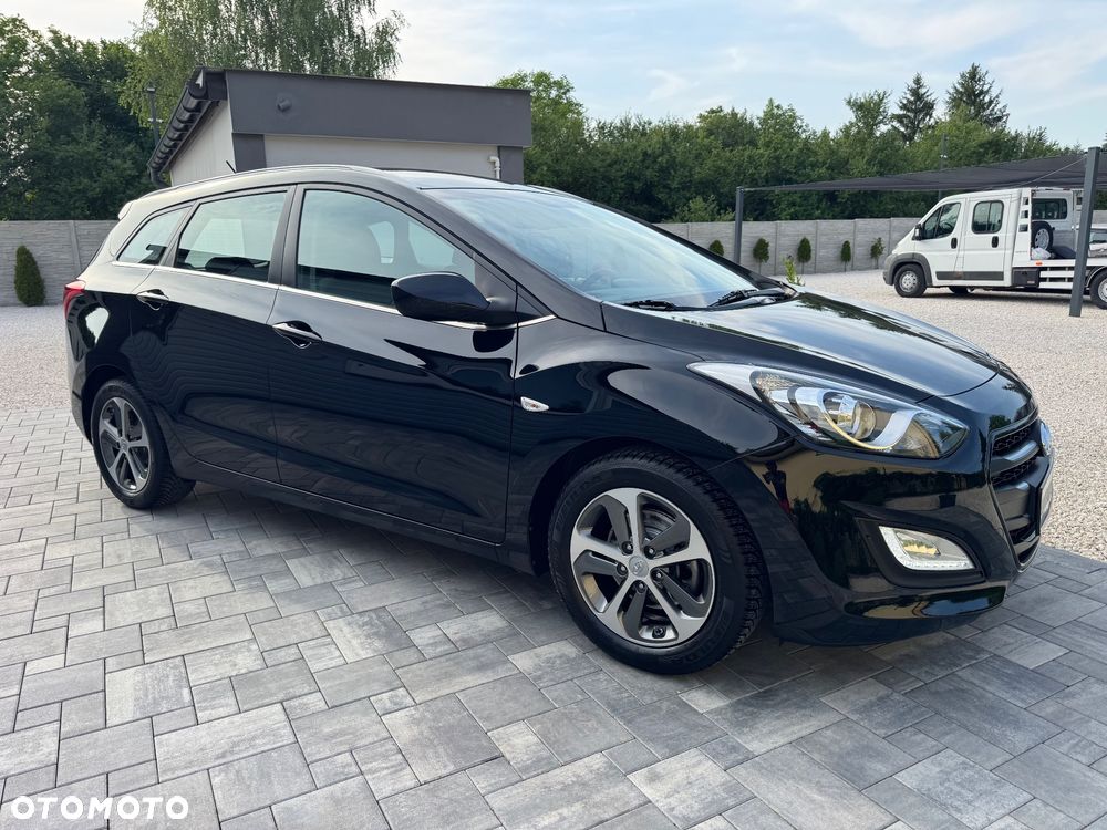 Hyundai i30 1.4 BlueDrive Run - 8