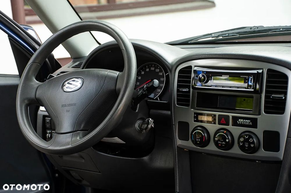 Suzuki Grand Vitara 2.0 Comfort - 7