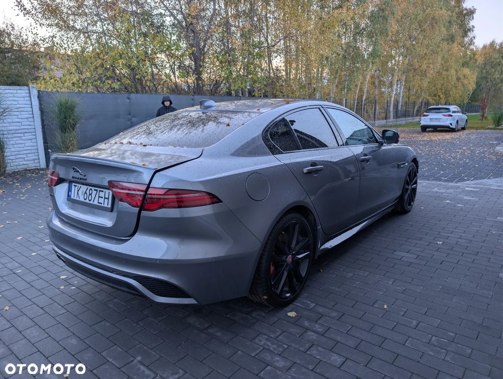Jaguar XE 2.0 D200 mHEV R-Dynamic Black - 3