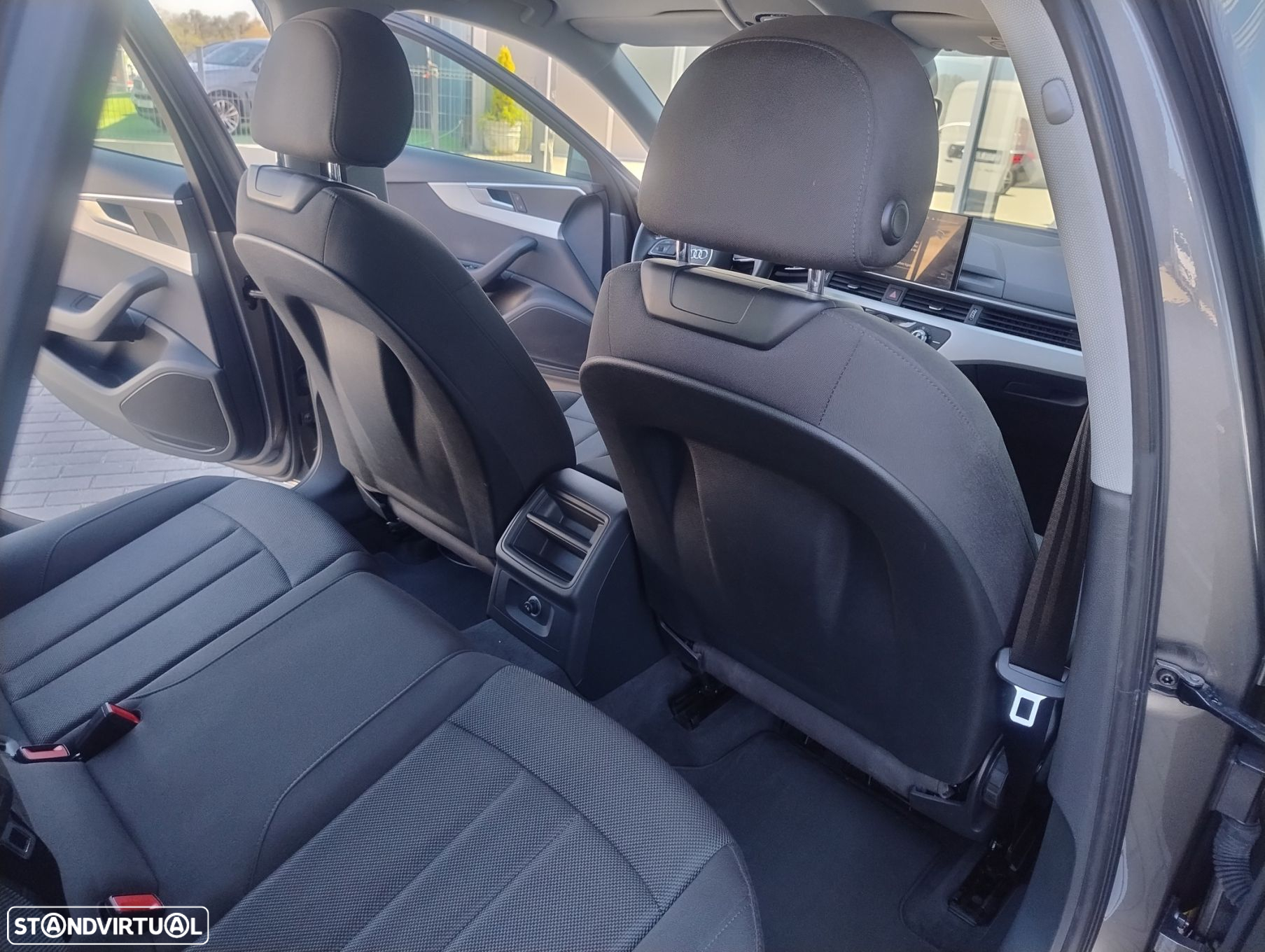 Audi A4 Avant 35 TDI Fleet Edition S tronic - 19