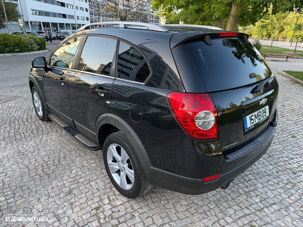 Chevrolet Captiva 2.2 VCDi Seven Xtreme 164g 7L - 10