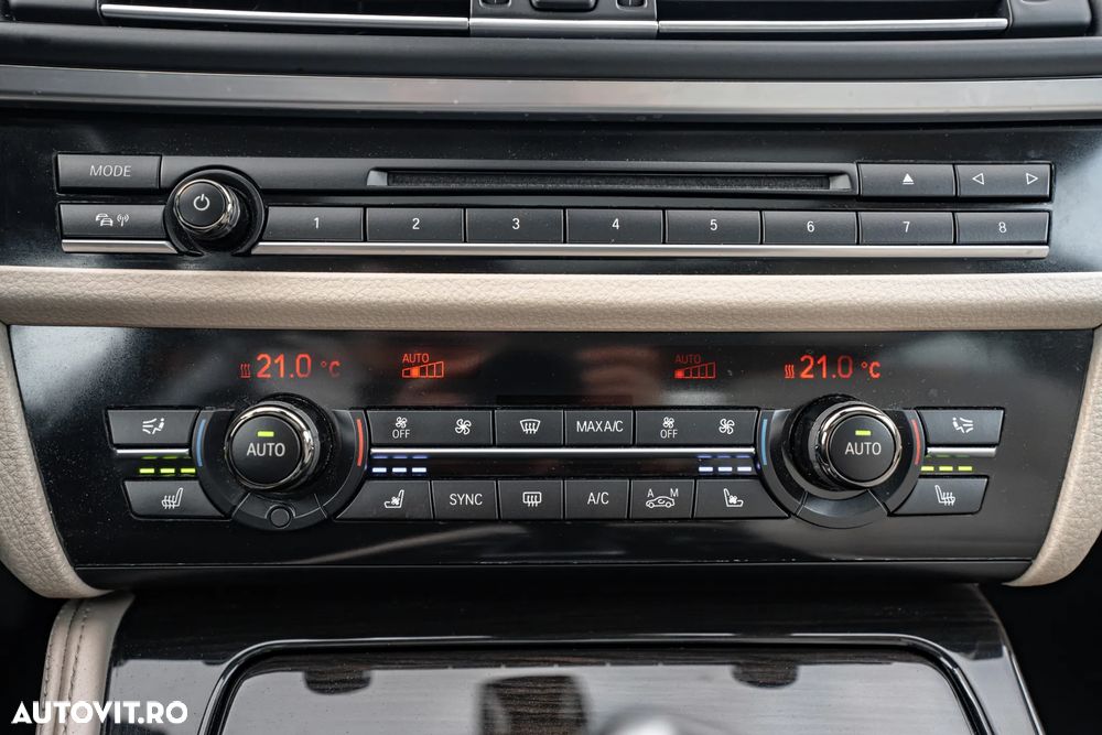 BMW Seria 5 530d xDrive - 18