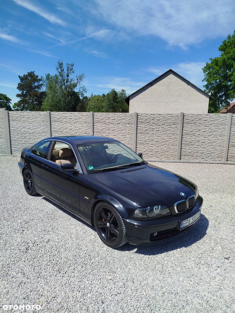 BMW Seria 3 320i - 1