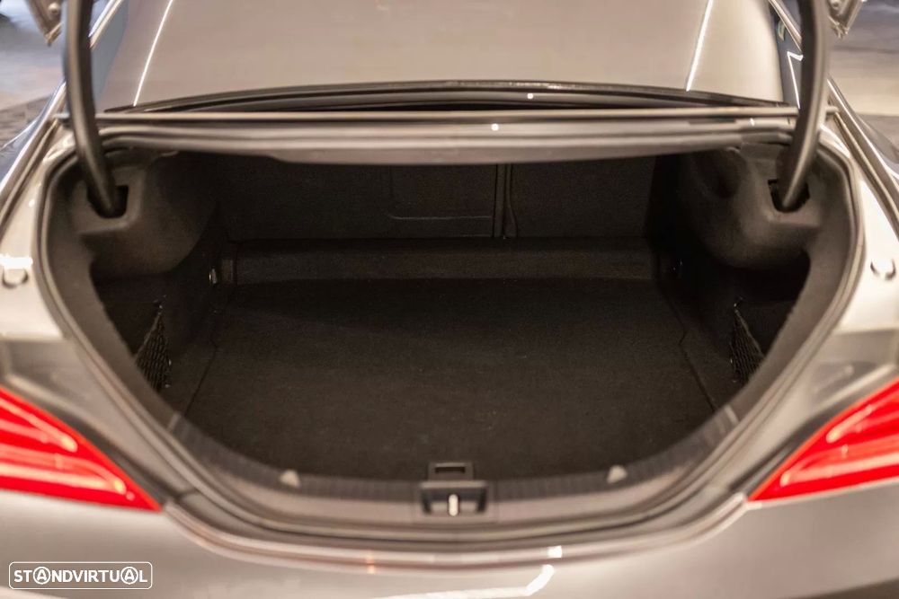 Mercedes-Benz CLA 220 d AMG Line Aut. - 23