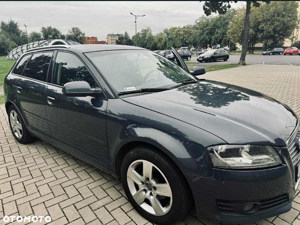 Audi A3 Sportback 2010 photo 4