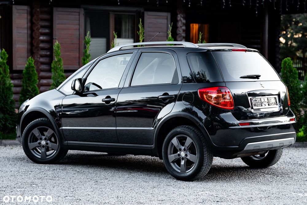 Suzuki SX4 1.6 Comfort 4WD - 11