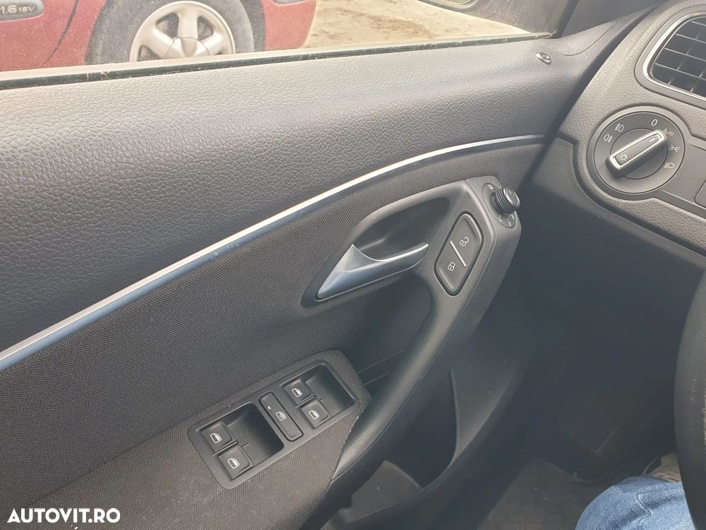 Volkswagen Polo 1.2 TSI BMT Comfortline - 14