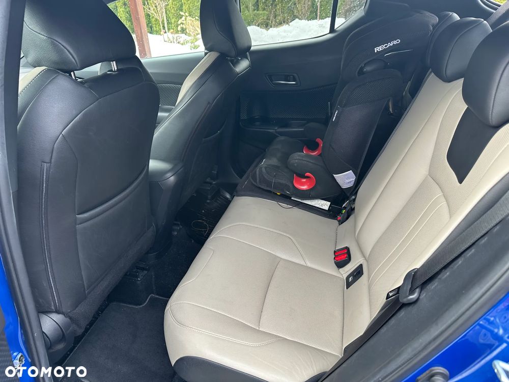 Toyota C-HR - 8