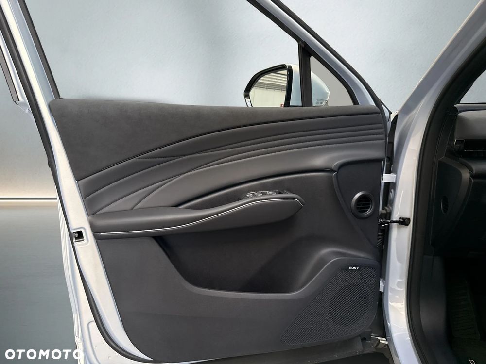 Omoda 7 1.5 T-GDi Super Hybrid Comfort - 11