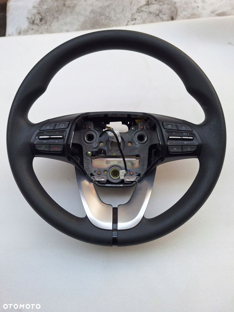 kierownica skóra multifunkcja hyundai i30 iii 17- - 1