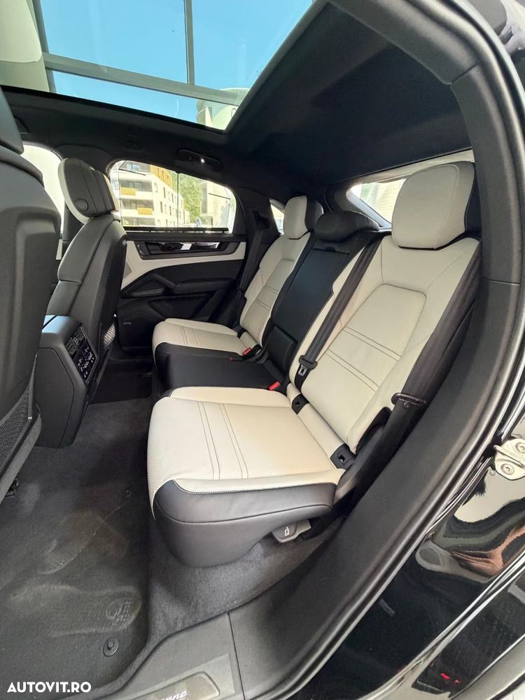 Porsche Cayenne Coupe Tiptronic S Black Edition - 23