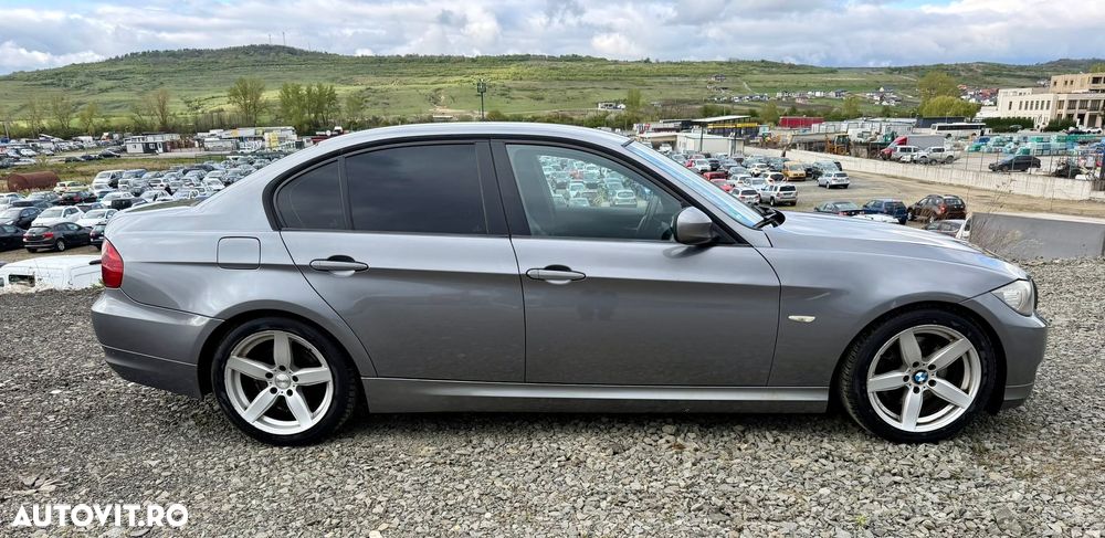 BMW Seria 3 320d DPF Aut. - 3