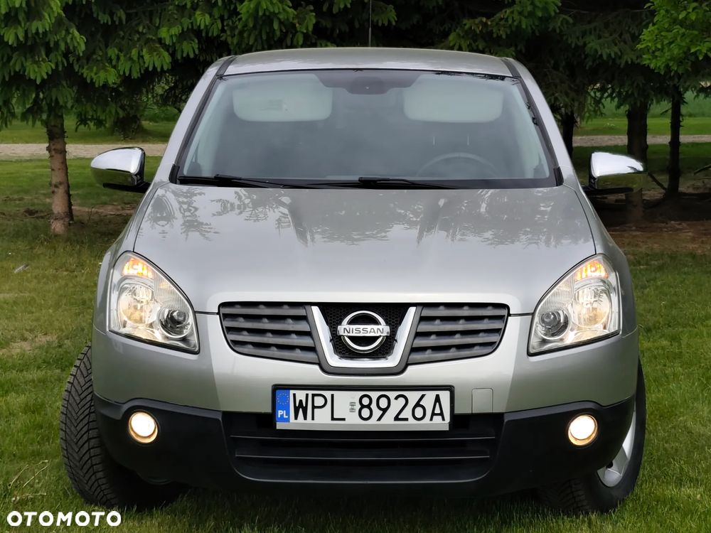 Nissan Qashqai 1.6 visia - 2