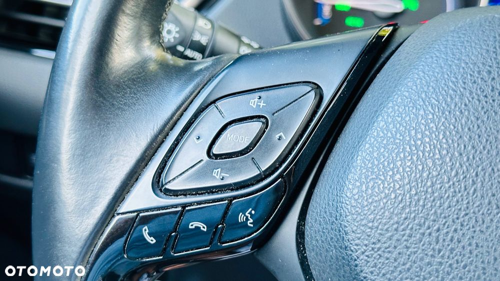 Toyota C-HR Style Selection - 23