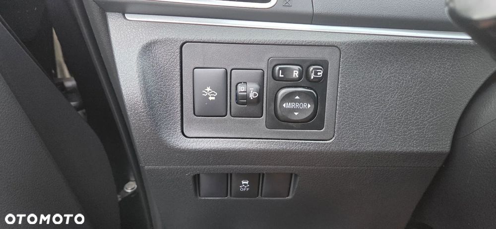 Toyota Verso 1.8 Premium EU5 7os - 30