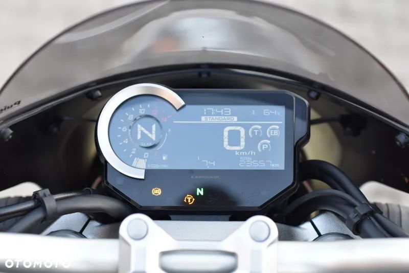 Honda CB - 37