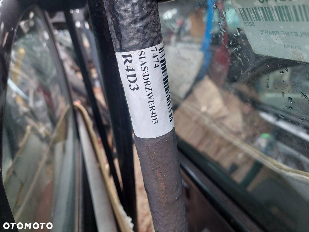 DRZWI KOMPLETNE PRAWY PRZÓD VOLVO V50 I 019-26 - 2