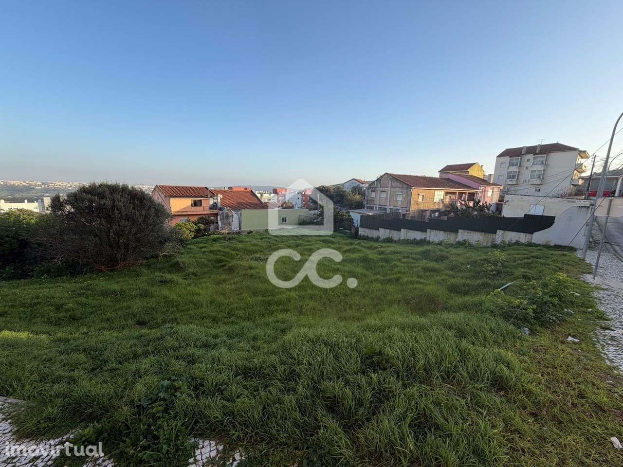 Terreno Urbano em Casal da Mira na Amadora - Grande imagem: 5/10