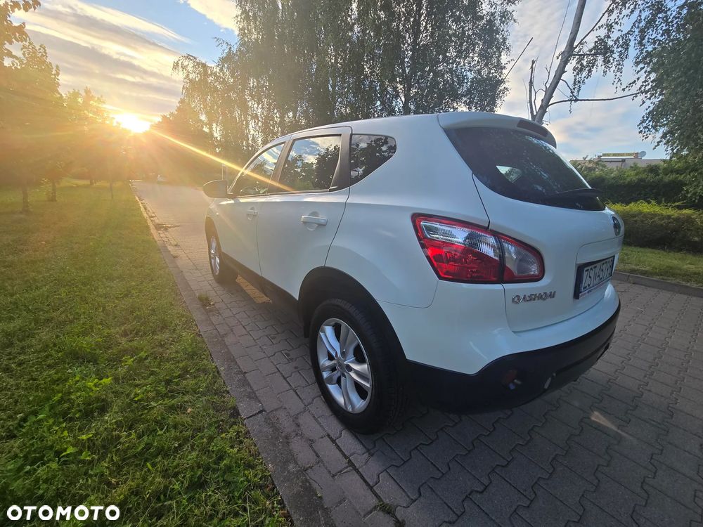 Nissan Qashqai 1.6 dCi I-Way - 17