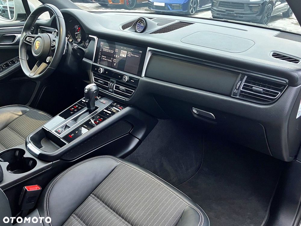 Porsche Macan - 19