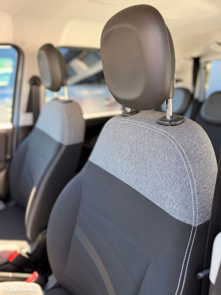 Fiat Panda 1.0 Hybrid City Life - 21