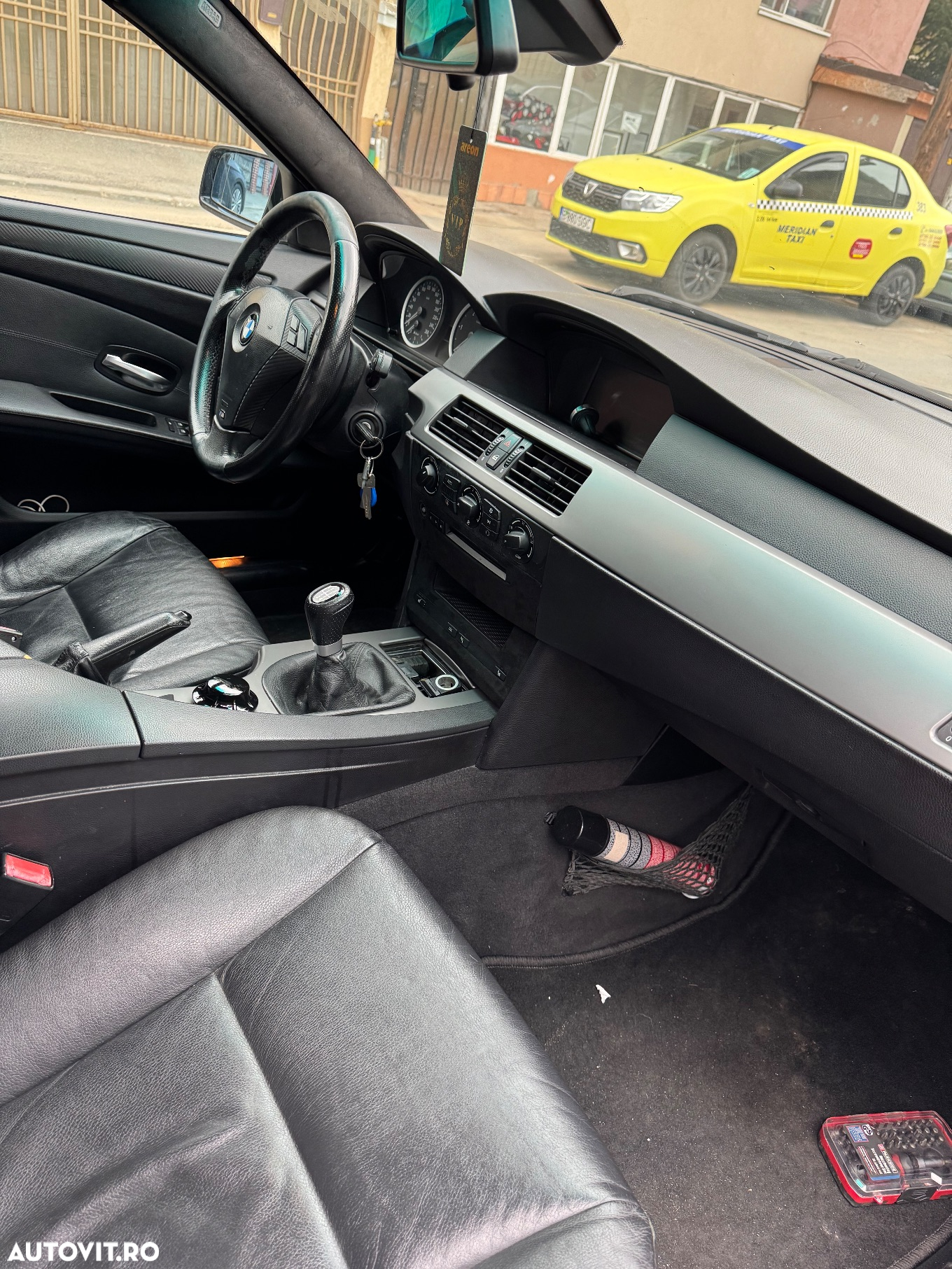 BMW Seria 5 525d Touring - 5