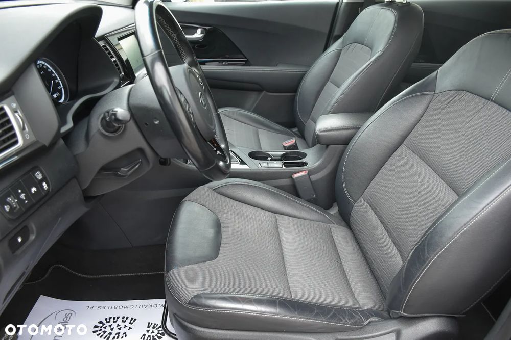 Kia Niro 1.6 GDI 2WD Vision - 21