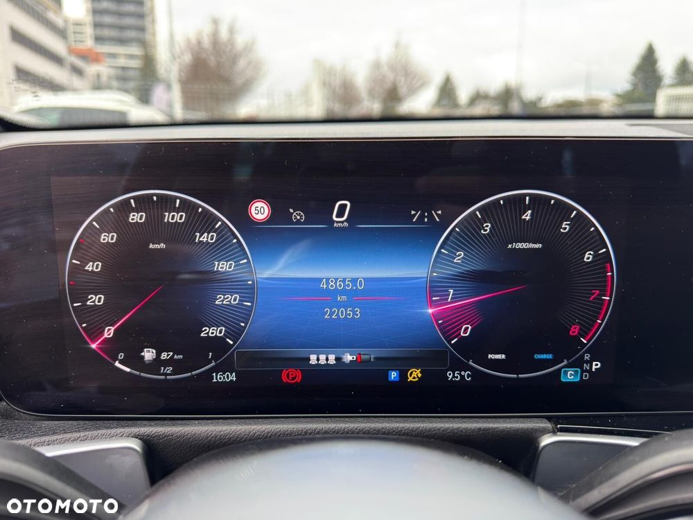Mercedes-Benz GLB 200 Progressive 7G-DCT - 32