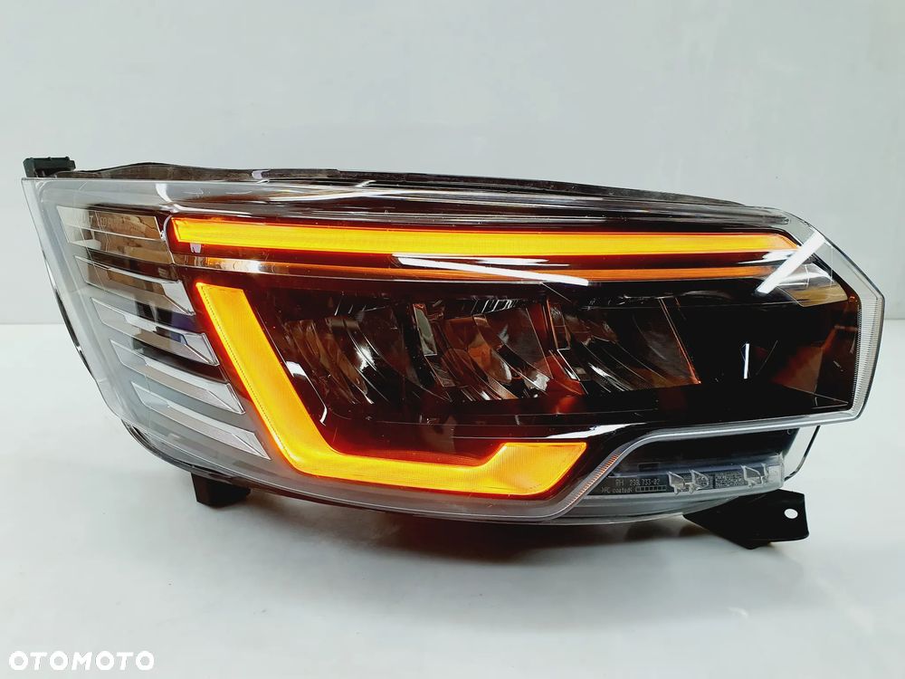 RENAULT TRAFIC 3 LIFT IV FULL LED LAMPA PRAWA PRZÓD 260102899R ORYGINAŁ EU! - 2