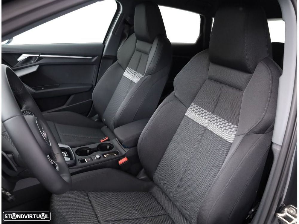 Audi A3 Sportback 30 TFSI Advanced S tronic - 9