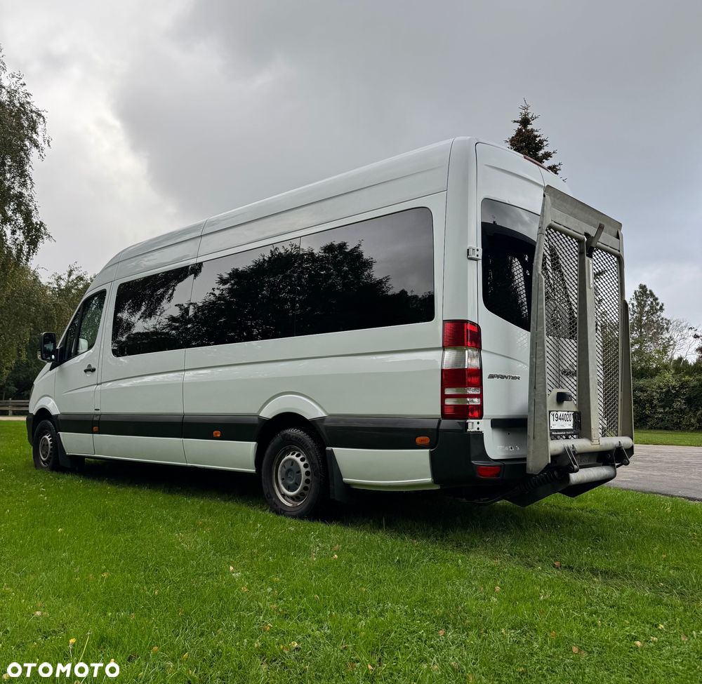 Mercedes-Benz Sprinter - 7