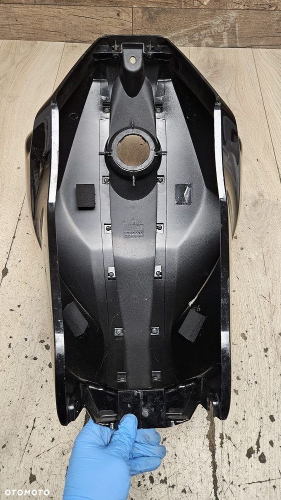 Nakładka zbiornika Yamaha YZF R125  5D7-F411A-01 - 10