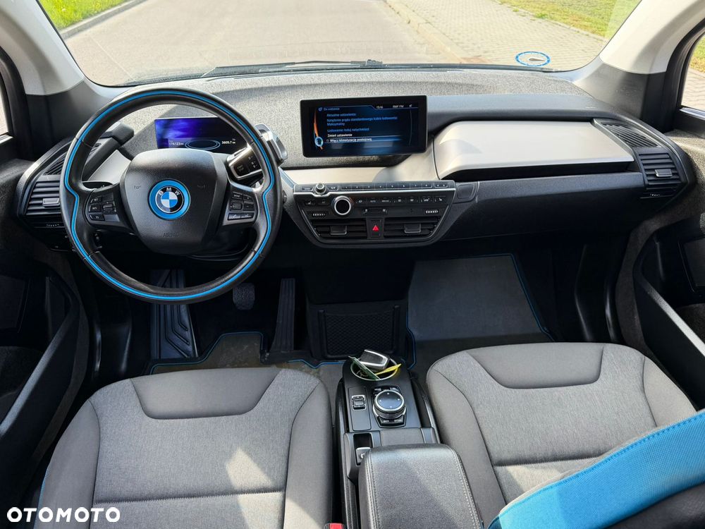 BMW i3 (60 Ah) - 16