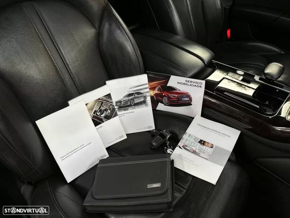 Audi A8 3.0 TDI V6 quattro Clean Exclusive - 53