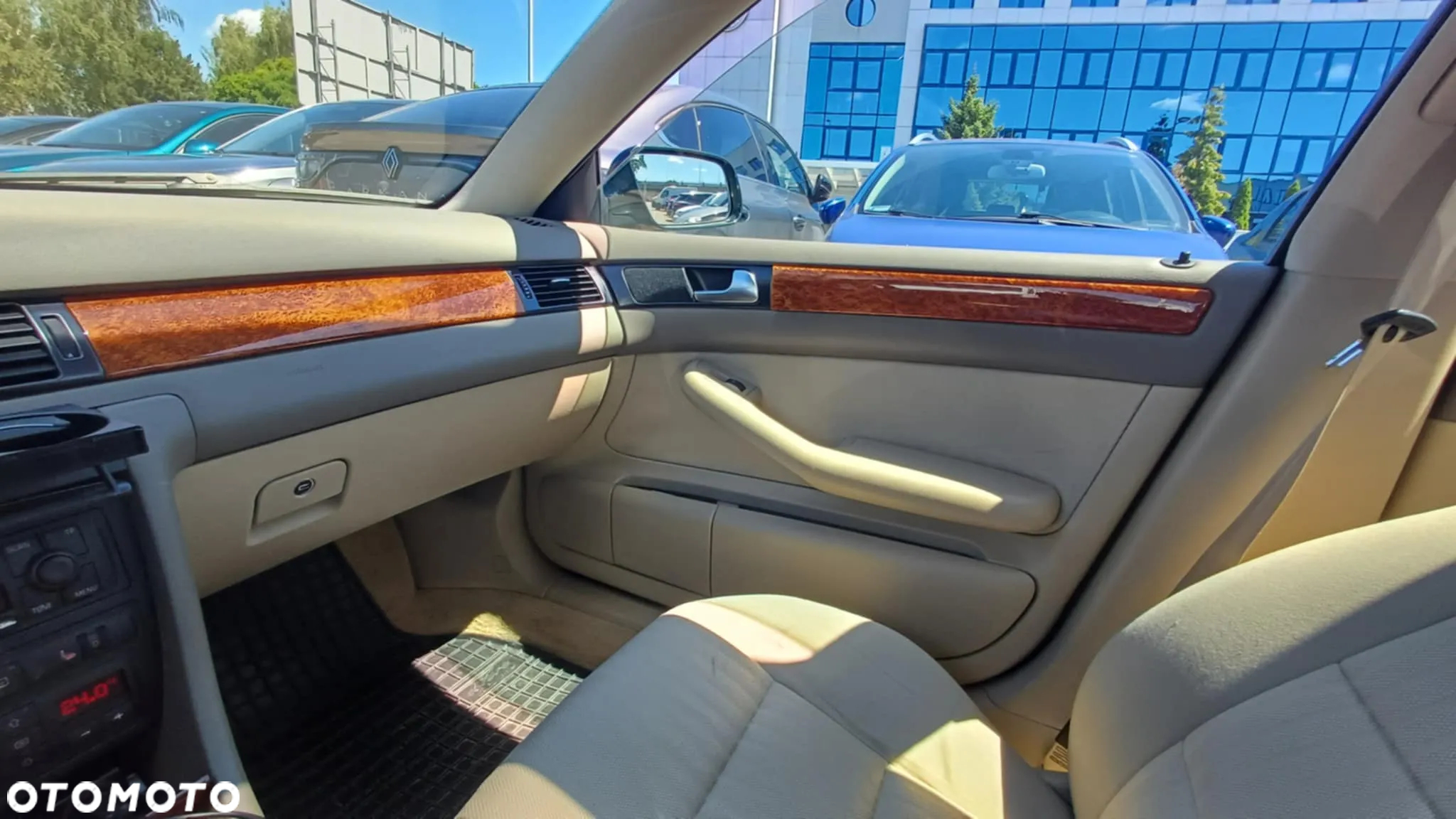 Audi A6 2.4 - 22
