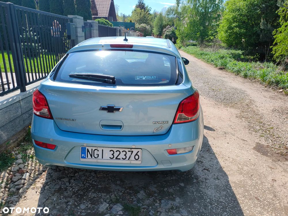 Chevrolet Cruze 1.6 LS - 4