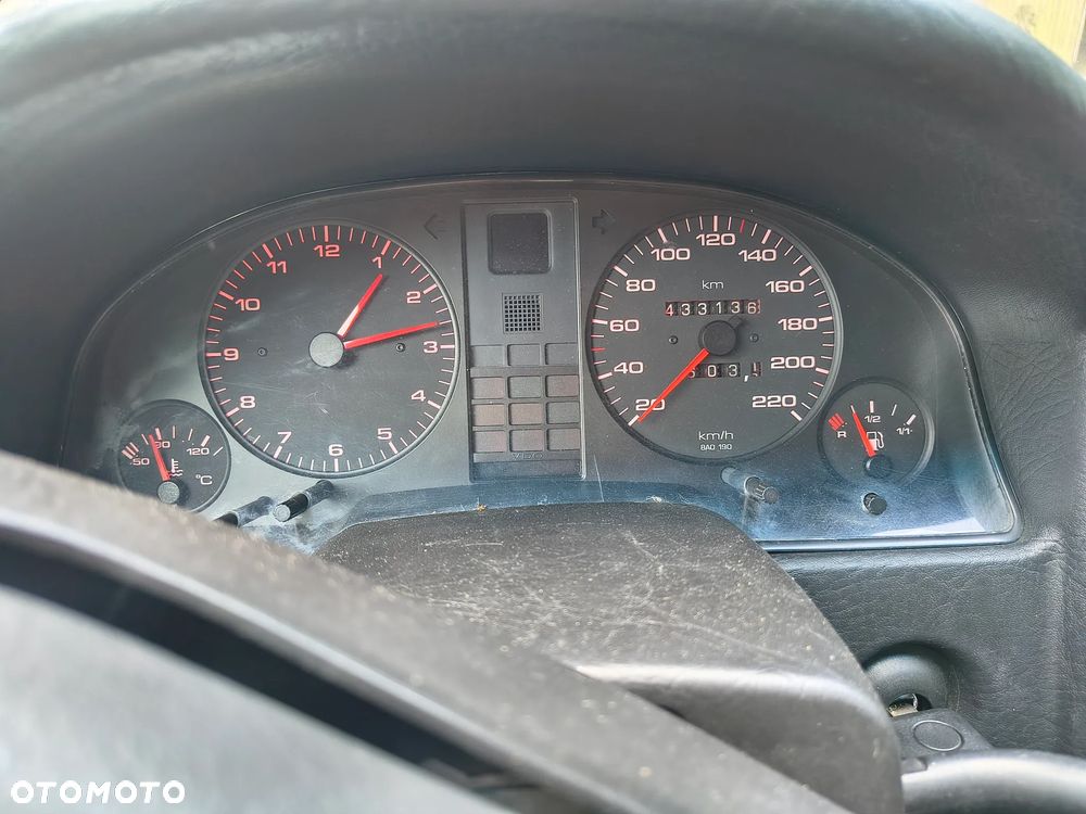 Audi 80 1.9 TDI - 7