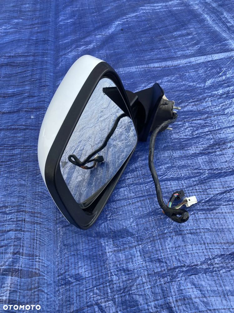 LUSTERKO LEWE LEWY PRZÓD BIAŁE GW7 PW7 EUROPA JEEP GRAND CHEROKEE WK 2   9+9 ; 18PIN - 10