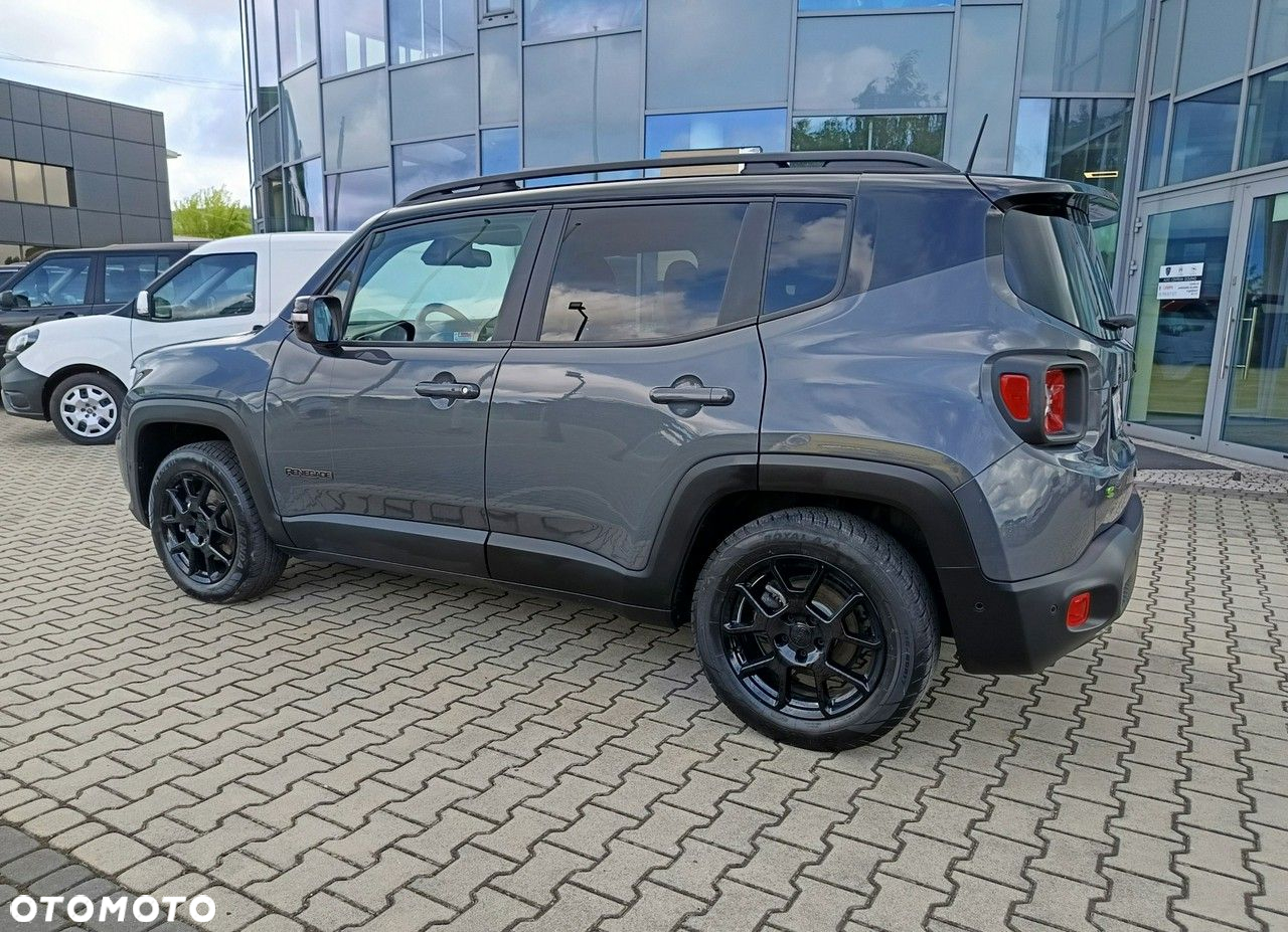 Jeep Renegade 1.5 T4 mHEV Upland FWD S&S DCT - 6