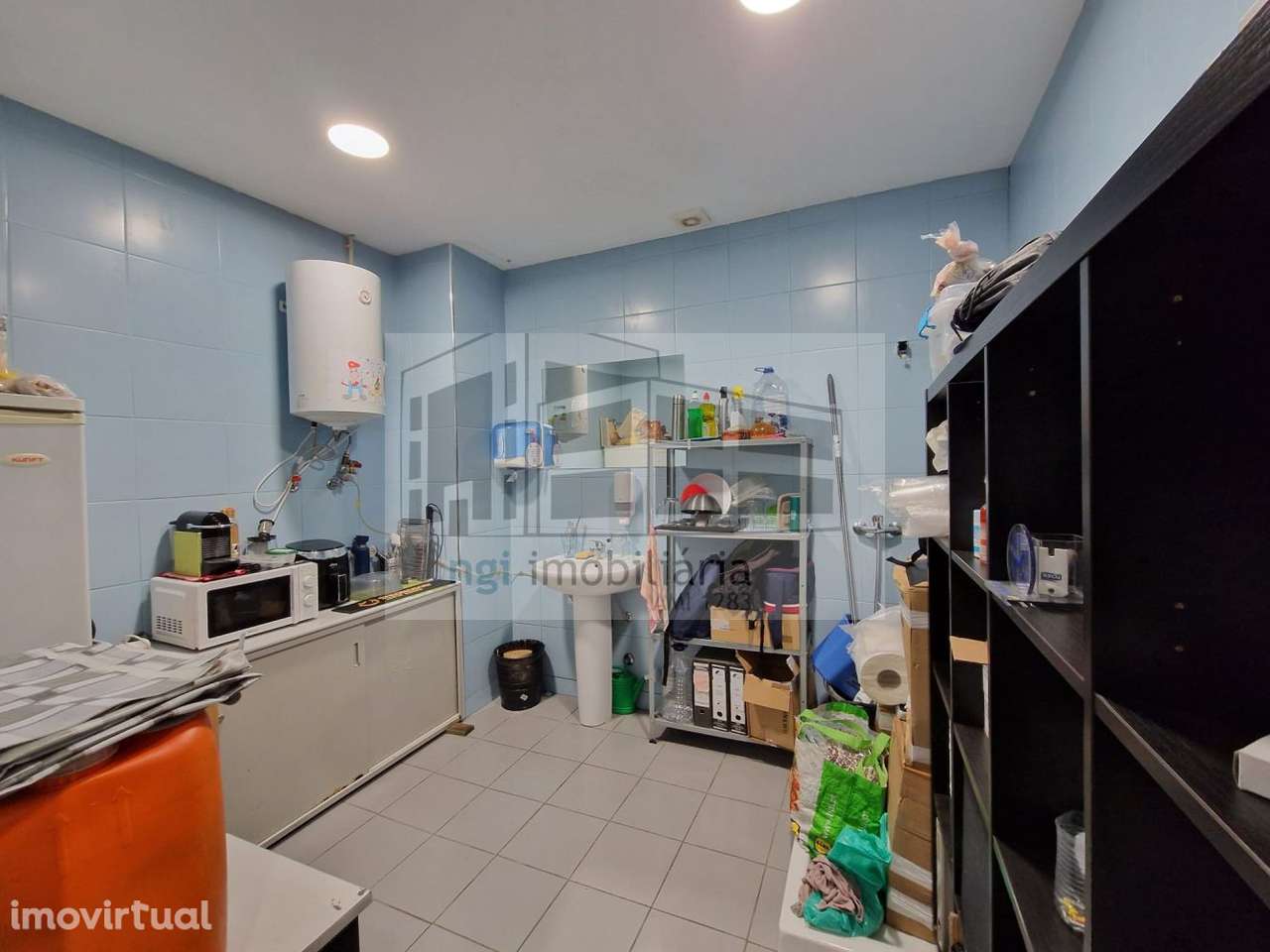 Armazém Zona Industrial de Frielas - Loures - Grande imagem: 4/18