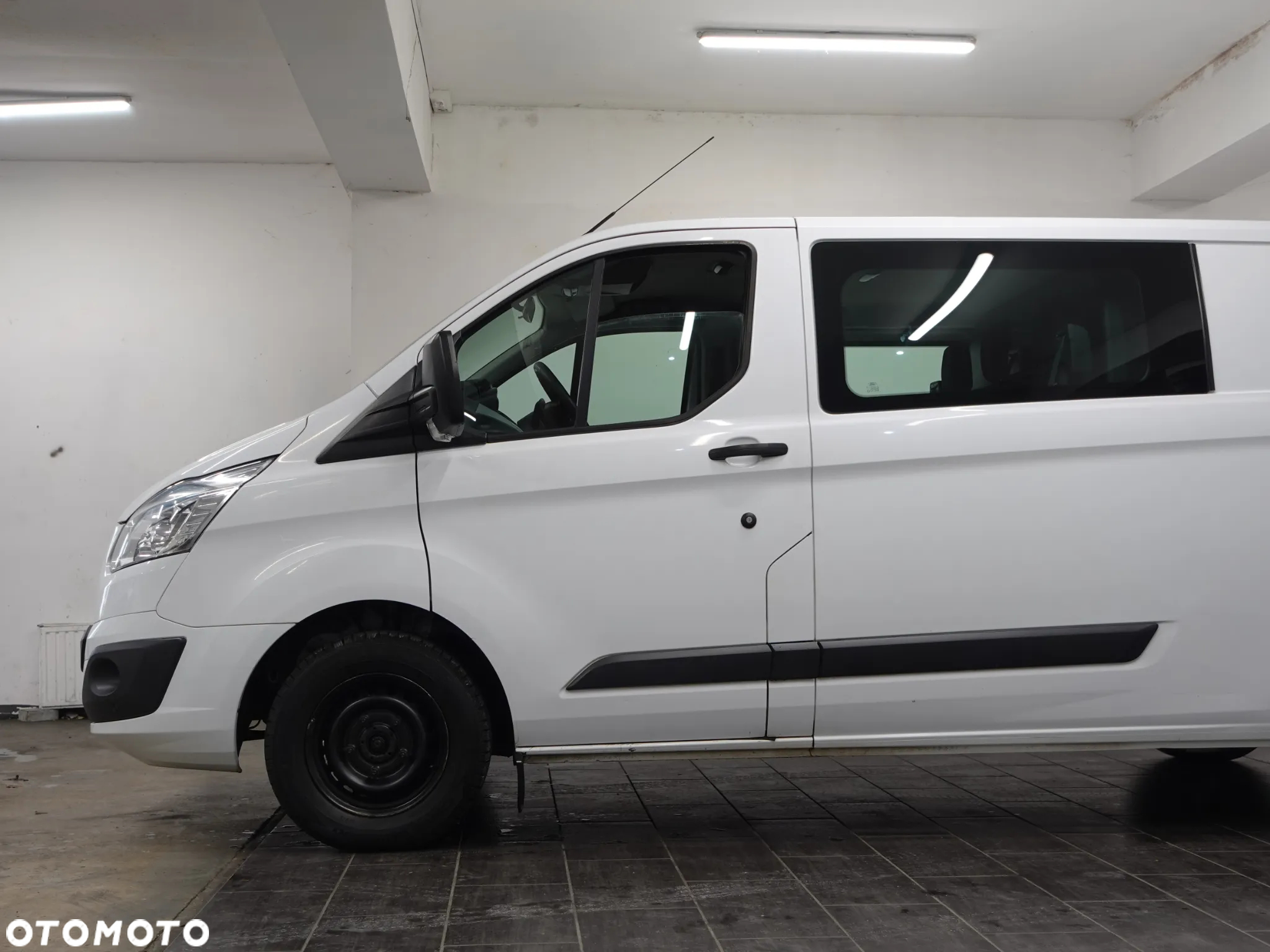 Ford Transit Custom - 17