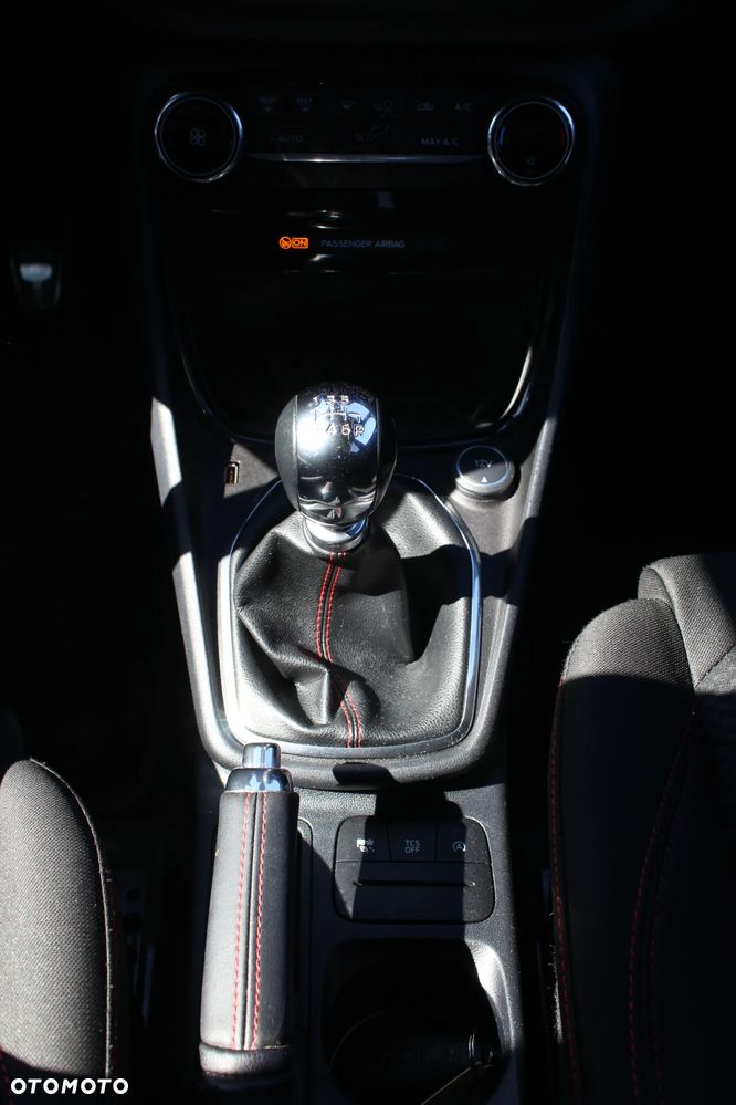 Ford Puma Gen-E ver-1-0-ecoboost-titanium - 32