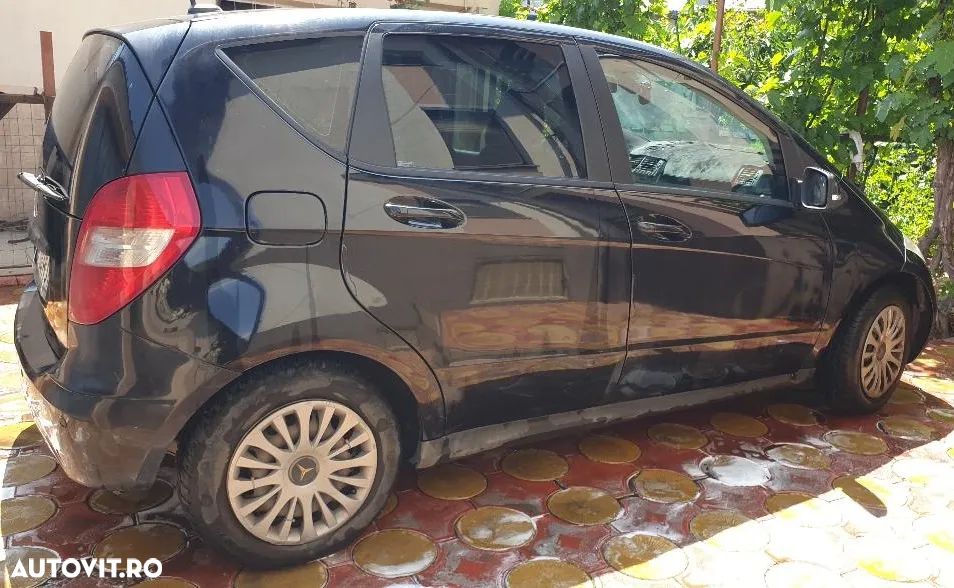 Mercedes-Benz A 160 CDI Autotronic - 3