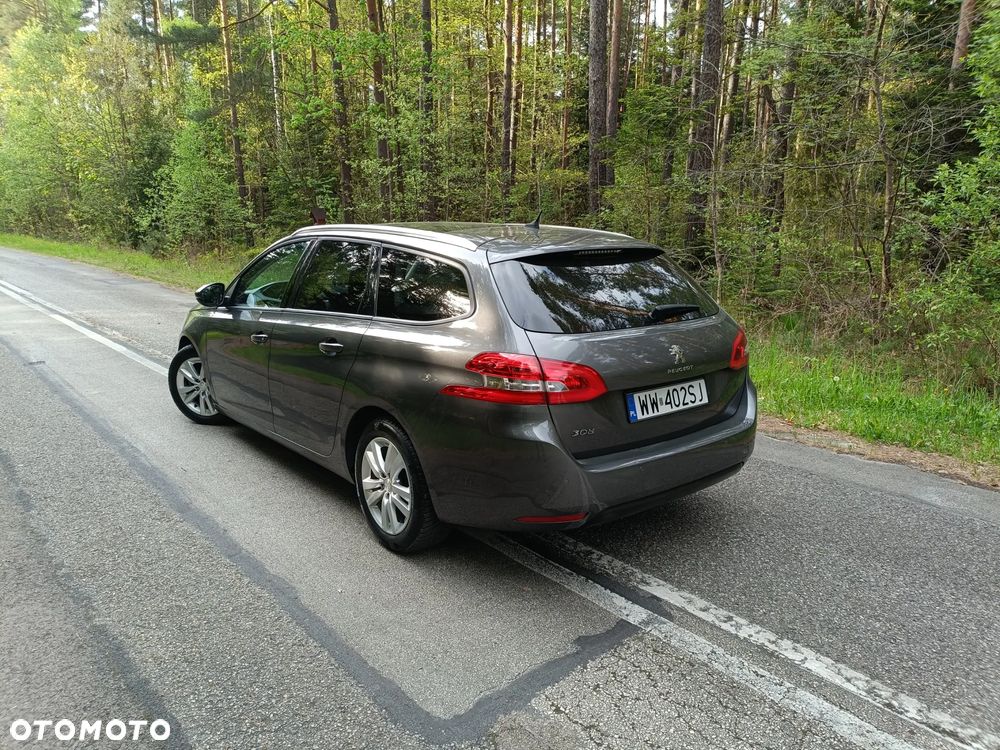 Peugeot 308 1.6 BlueHDi Allure S&S - 4