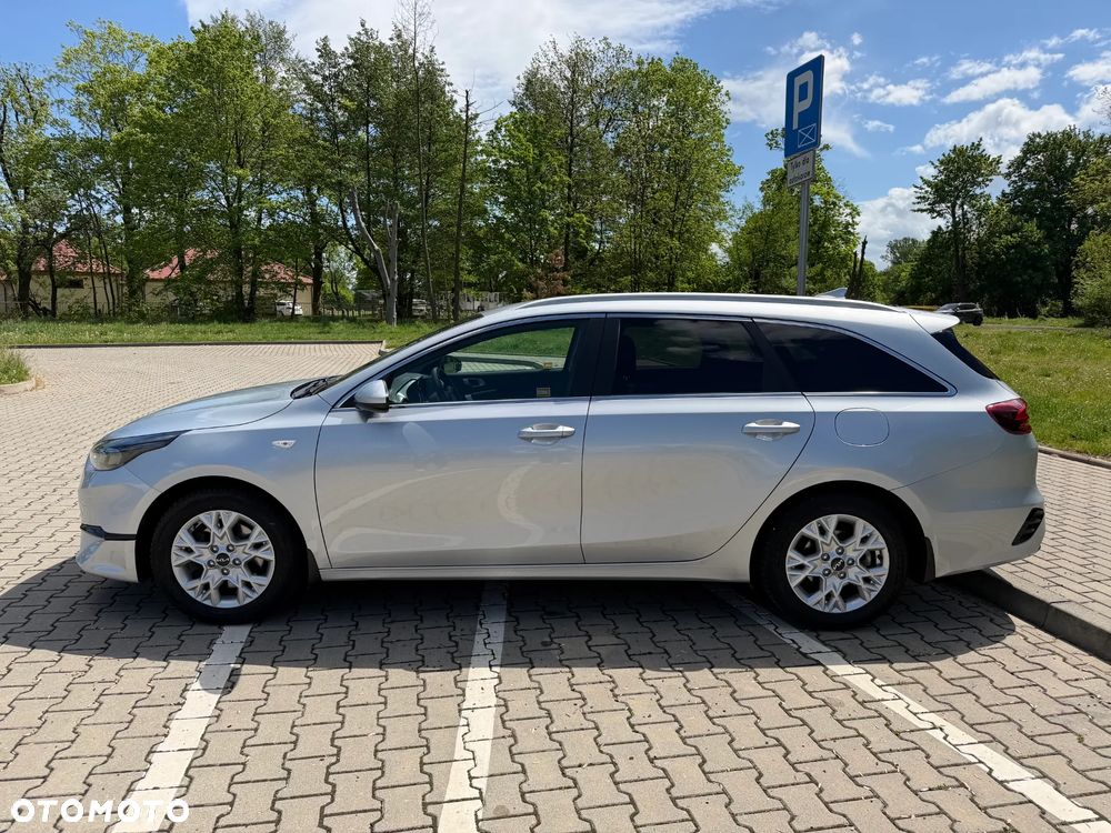Kia Ceed 1.5 T-GDI MHEV M - 3