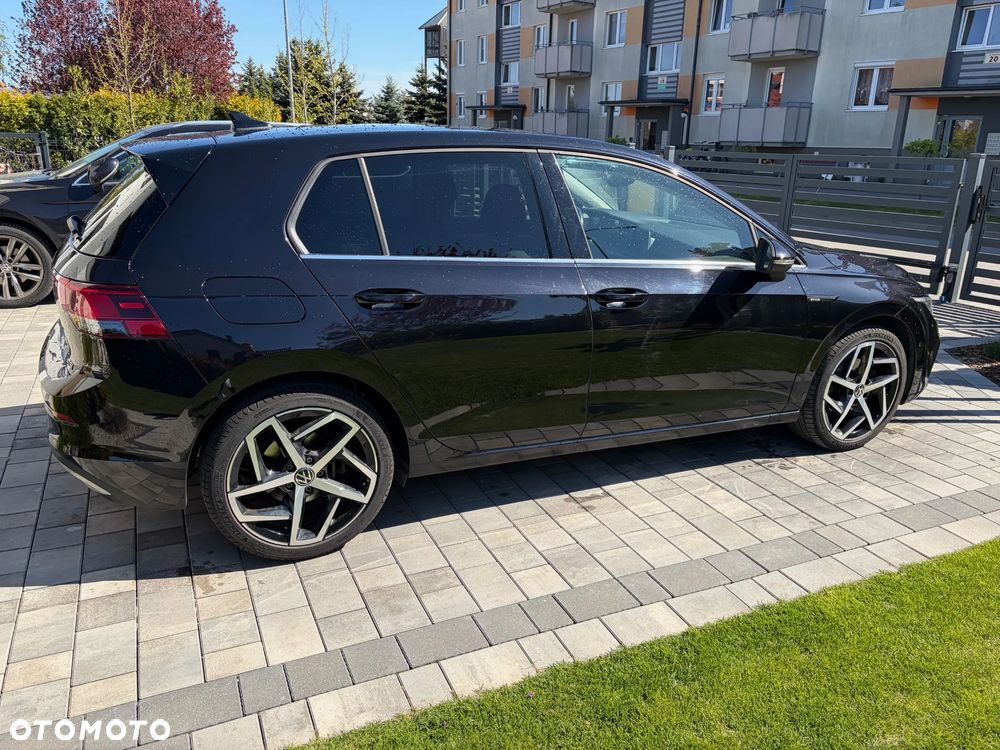 Volkswagen Golf 1.5 eTSI EVO Style DSG - 4
