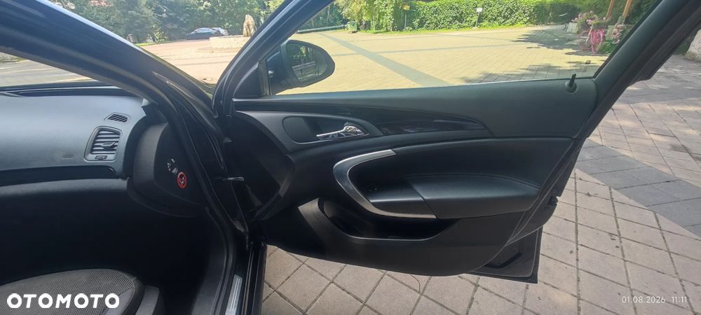 Opel Insignia - 8