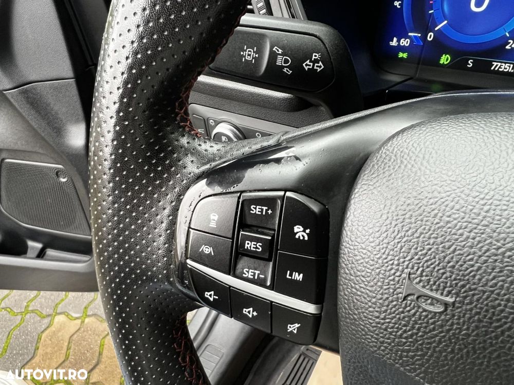 Ford Kuga 2.5 Duratec FHEV FWD ST Line - 16