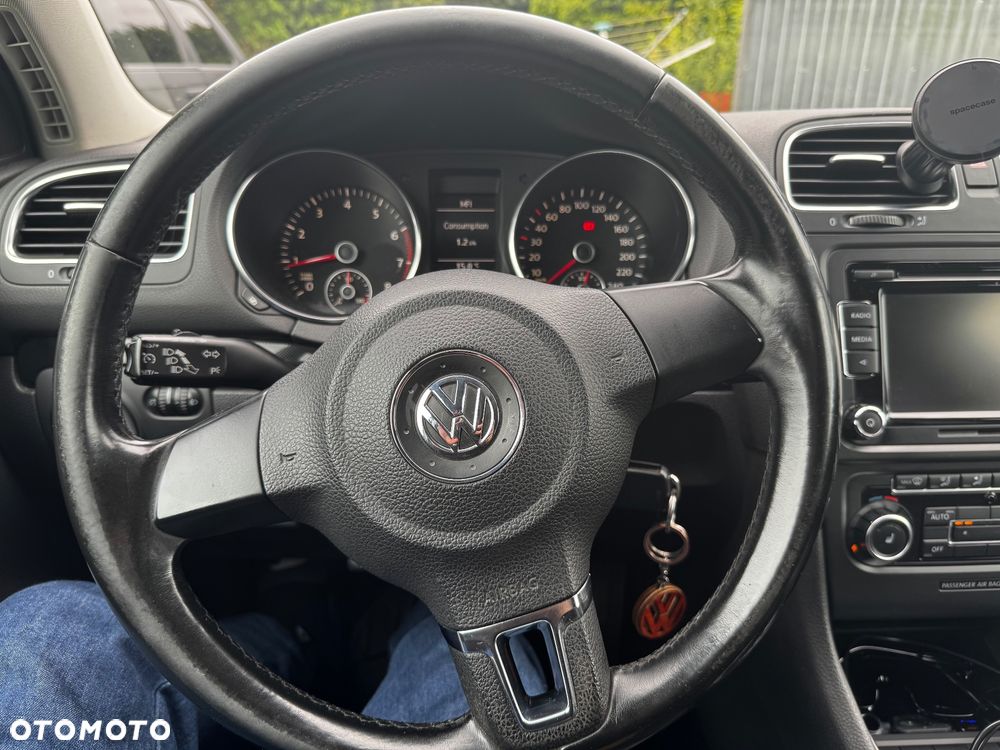 Volkswagen Golf 1.6 Comfortline - 12